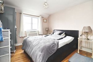 LORDS COTTAGE- click for photo gallery